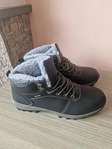 Uued meeste talve poolsaapad. Suurus 47 (3 foto / 4)