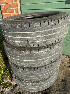 Шины Michelin Agilis Camping 225/75R16 CP M+S (3 фото из 3)