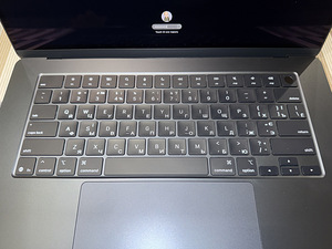 MacBook Air 15" M4 16/256 Midnight Rus/Eng (3 фото из 10)
