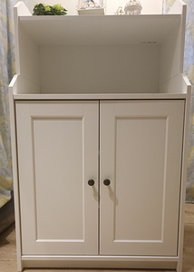 Valge IKEA HAUGA kapp riiuliga (2 foto / 3)