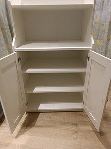 Valge IKEA HAUGA kapp riiuliga (3 foto / 3)
