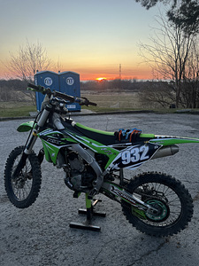 Kawasaki kx250f (8 foto / 10)
