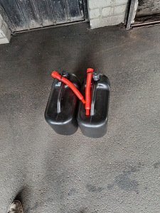 Kanister 20l 2tk (1 foto / 2)