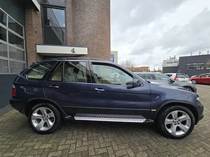 BMW x5 e53 160kw запчасти (2 фото из 4)