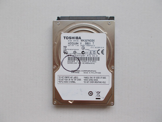 TOSHIBA 320GB 2,5" HDD