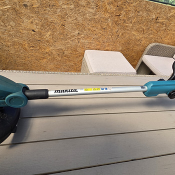 Makita DUR181Z 18V