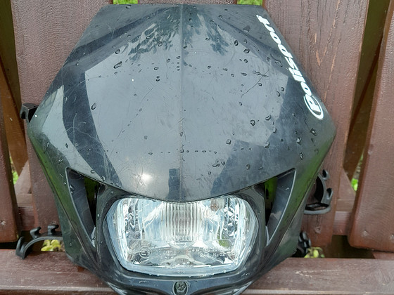 Фара Polisport
