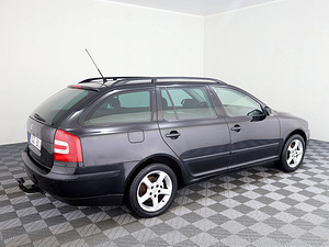 Skoda Octavia Comfortline 2.0 TDI 103kW (3 фото из 7)