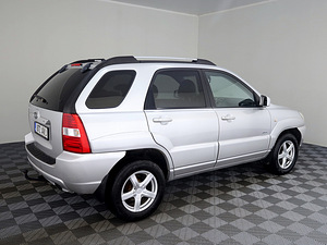 Kia Sportage Active 4x4 ATM 2.0 CRDi 83kW (3 фото из 8)
