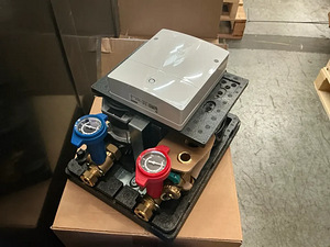 Bosch päikesekollektorite ja boileriga komplekt (4 foto / 8)