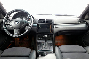 BMW 320 Sportpakett Facelift ATM 2.0 D 110kW (5 фото из 8)