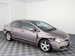 Honda Civic Elegance Facelift LPG ATM 1.8 103kW (1 фото из 7)