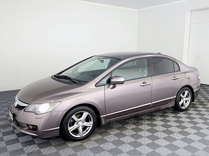 Honda Civic Elegance Facelift LPG ATM 1.8 103kW (2 фото из 7)
