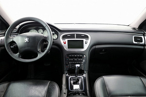 Peugeot 607 Luxury Facelift ATM 2.7 HDi 150kW (5 фото из 8)