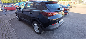 OPEL GRANDLAND X (4 foto / 11)