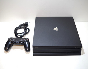 Sony PlayStation 4 (PS4) Pro 1TB + Controller (2 foto / 3)