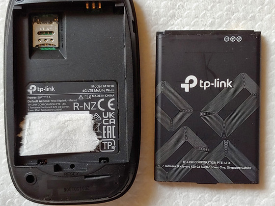 TP-Link M7010 /4G-LTE mobile WI-FI #ruuter#