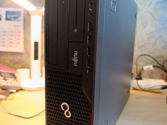 Надежный ПК Fujitsu | Core i3 / 8GB RAM / DVI + Адаптер | 40