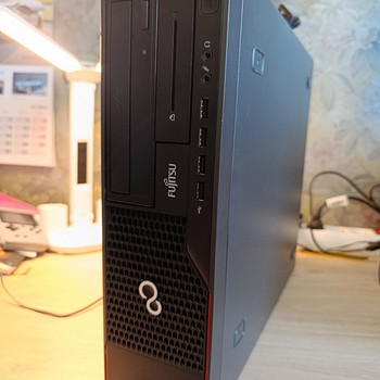 Usaldusväärne Fujitsu lauaarvuti | Core i3 / 8GB RAM / DVI +