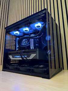 Ryzen 7 7700X | 16GB DDR5 | RTX 3080 | 1TB M.2 SSD (2 foto / 5)