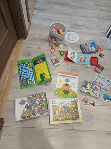 Много детских игрушек (1 фото из 10)