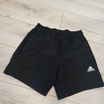 Шорты Adidas для мальчика 146–152