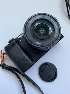Sony a6300 (3 foto / 6)