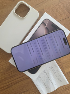 iPhone 16 Pro 256GB Gold, идеал, аку 100% ,чек и гарантия (1 фото из 2)
