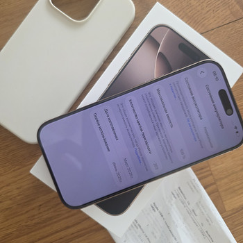 iPhone 16 Pro 256GB Gold, идеал, аку 100% ,чек и гарантия