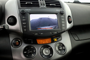 Toyota RAV4 Luxury 2.2 D-CAT 130kW (8 foto / 8)