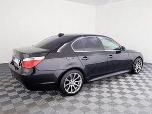 BMW 520 M-Pakett ATM 2.2 125kW (3 foto / 9)
