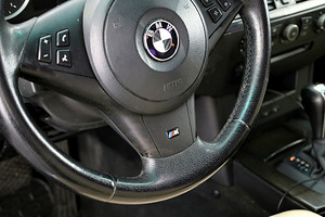BMW 520 M-Pakett ATM 2.2 125kW (8 foto / 9)
