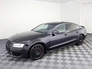 Audi A5 S-Line Quattro 3.0 TDI 176kW (2 фото из 9)