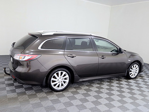 Mazda 6 Facelift LPG ATM 2.0 114kW (3 фото из 8)