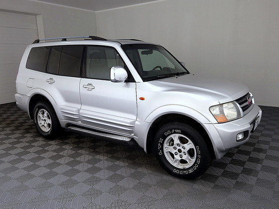Mitsubishi Pajero Luxury ATM 3.2 Di-D 118kW