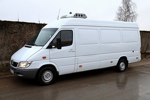 Mercedes-Benz Sprinter Extralong Thermo 2.1 CDI 95kW (2 foto / 8)