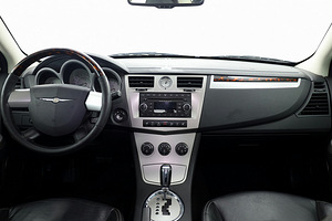 Chrysler Sebring Luxury Facelift LPG ATM 2.4 125kW (5 foto / 8)