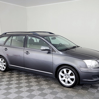 Toyota Avensis Linea Sol Facelift 2.0 D-4D 93kW
