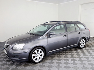 Toyota Avensis Linea Sol Facelift 2.0 D-4D 93kW (2 foto / 8)