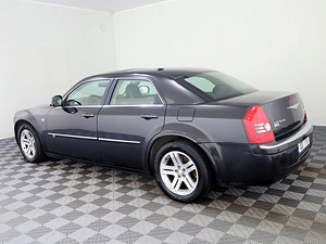 Chrysler 300 C SRT Design 3.0 CRD 155kW (4 foto / 9)