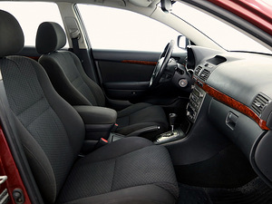 Toyota Avensis Linea Sol ATM 2.0 108kW (6 foto / 7)