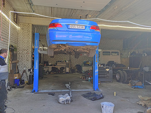 BMW 730d (7 foto / 7)