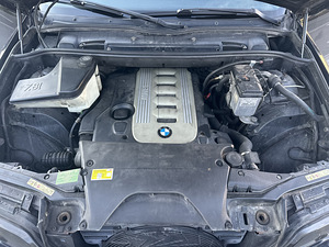 BMW X5 E53 3.0D (1 foto / 15)