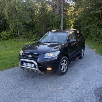 M: Hyundai Santa Fe