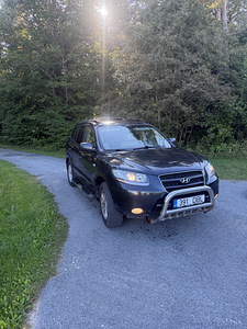 M: Hyundai Santa Fe (2 foto / 8)