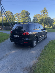 M: Hyundai Santa Fe (3 foto / 8)