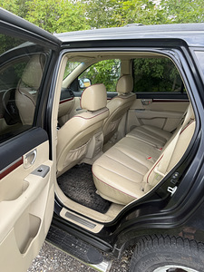 M: Hyundai Santa Fe (8 foto / 8)