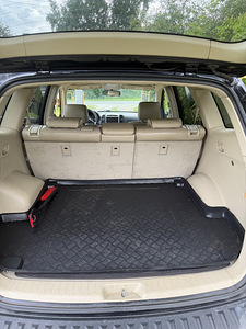M: Hyundai Santa Fe (6 foto / 8)