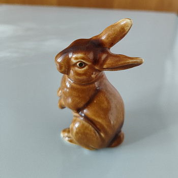 Статуэтка "Кролик" (Goebel)