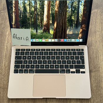 2020 13.3" Apple MacBook AIR